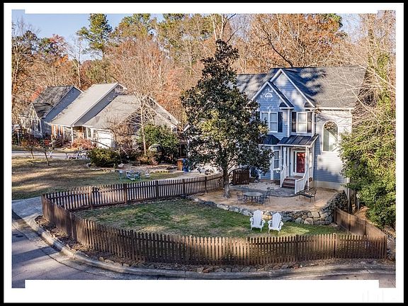 2nd image of 21 Prentiss Pl