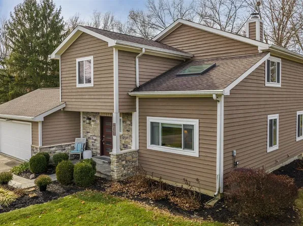 10395 Peachtree Ln, Cincinnati, OH 45242