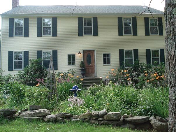 2nd image of 31 Fall Rd