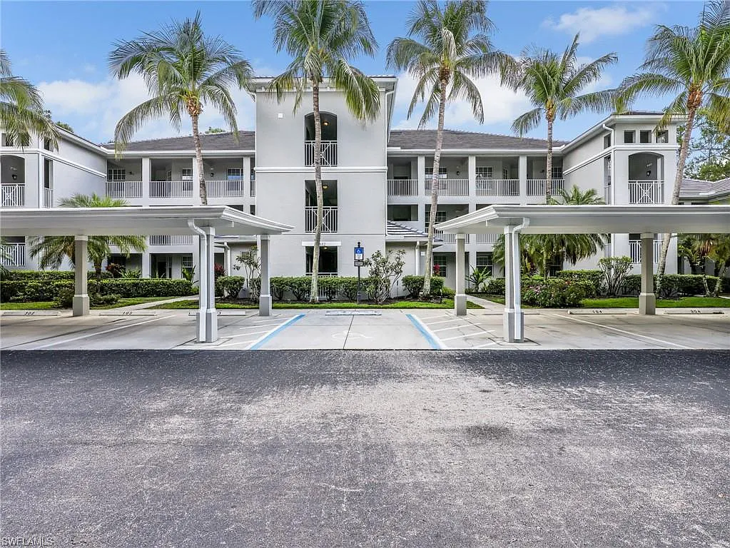 Building Photo - 1882 Tarpon Bay Dr S #2
