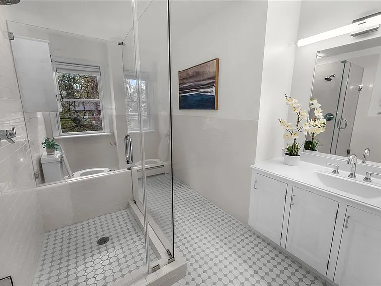 1674 High Point Ln — Photo 32