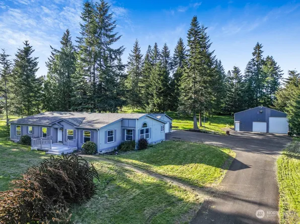1300 S Silver Lake Road, Castle Rock, WA 98611