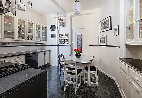 3rd image of 789 W End Ave APT 11B