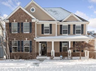 15846 Cobblestone Lake Pkwy, Apple Valley, MN 55124