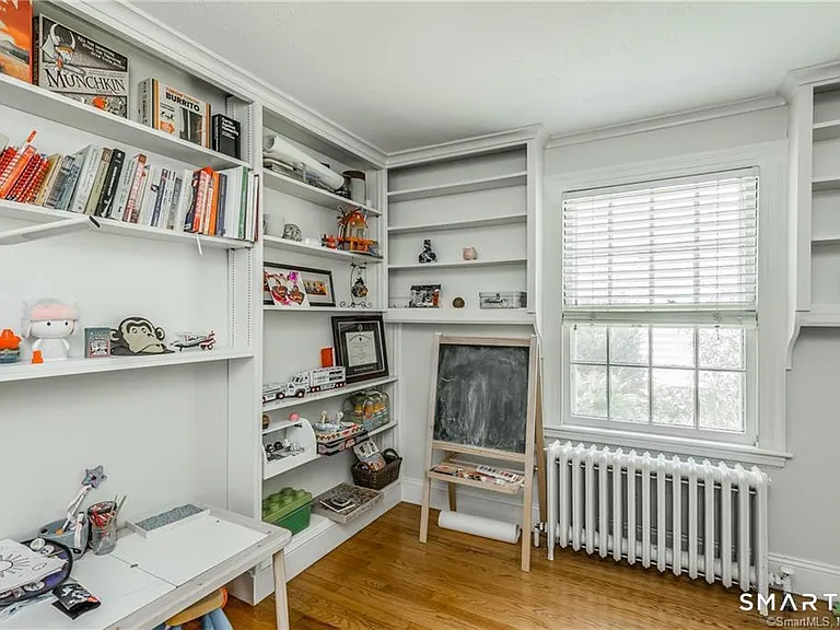 331 Auburn Rd — Photo 15