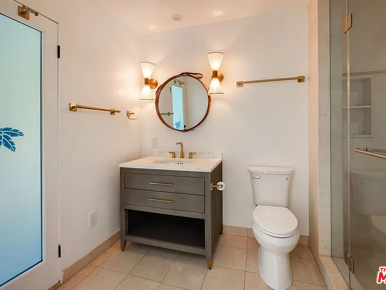 1404 Devlin Dr — Photo 26