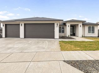 3887 Highview St, Richland, WA 99352