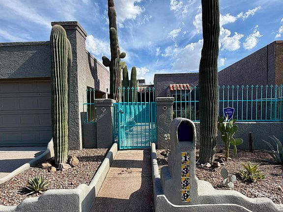 3rd image of 1339 W Placita Hojalata