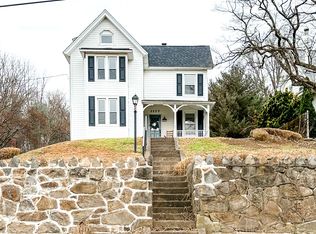 1127 Yorklyn Rd, Hockessin, DE 19707