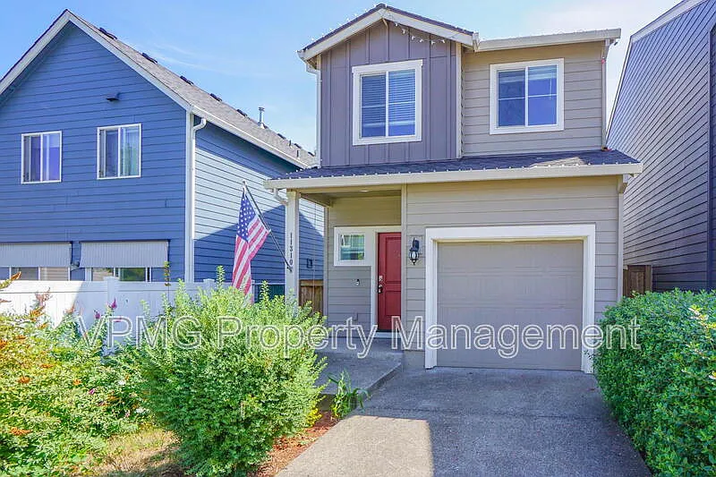 3 bed, 2.5 bath, 1331 sqft, $2,495 — Photo 1