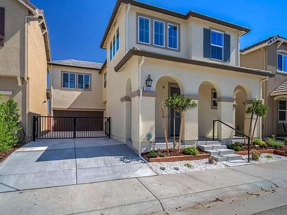 3rd image of 1717 Brodea Ln