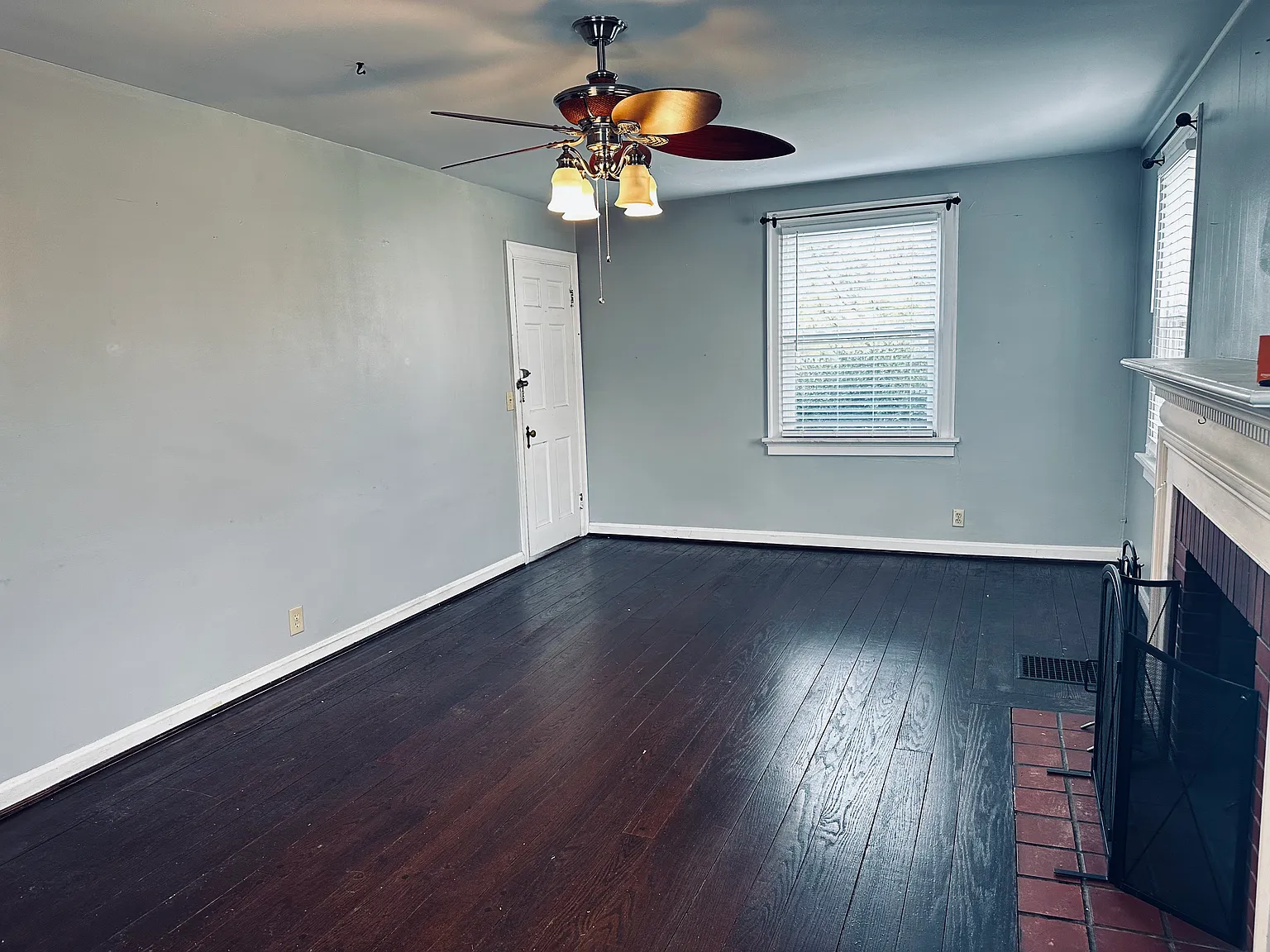1 bed, 900 sqft, $1,125 — Photo 4