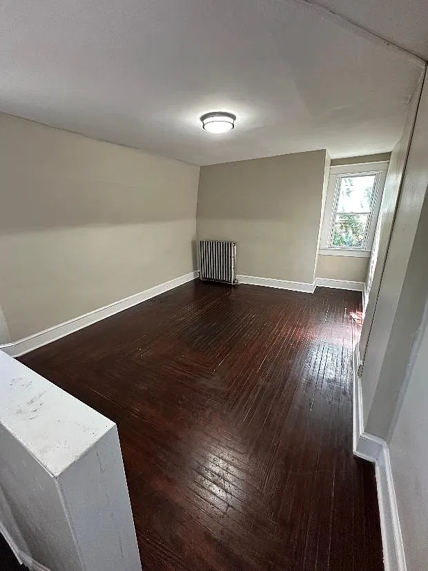6 bed, 1.5 bath, 1545 sqft, $2,200 — Photo 4