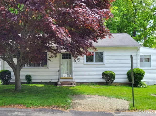 34 Corsino Avenue, Old Lyme, CT 06371