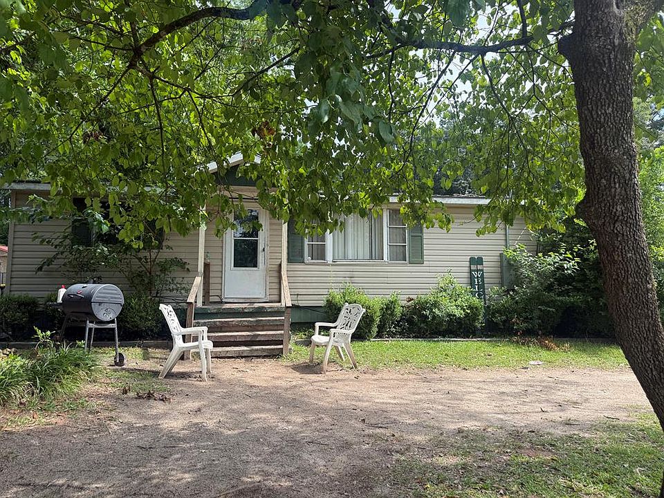 1st image of 701 Mary St
