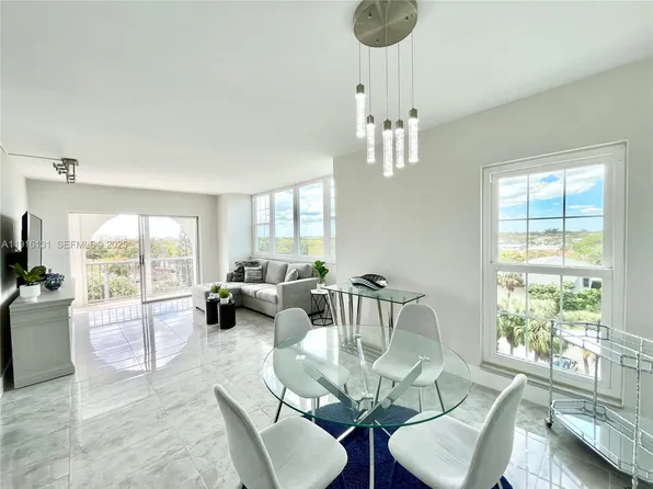 250 NE 20th St #5250, Boca Raton, FL 33431