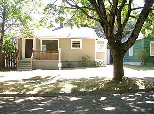 1238 SE Mall St, Portland, OR 97202