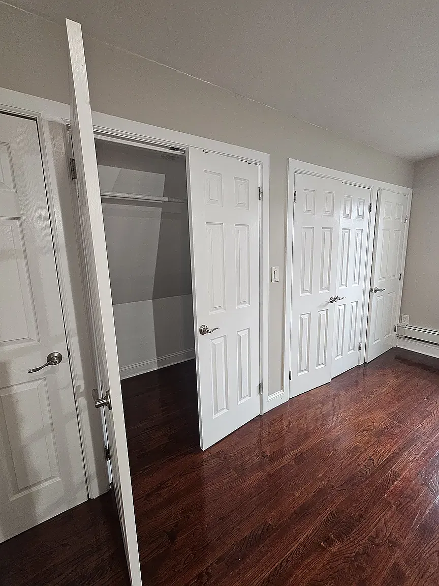3131 Fairfield Avenue — Photo 3