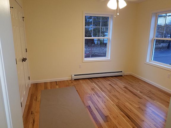 5th image of 48 Hall Ave #2