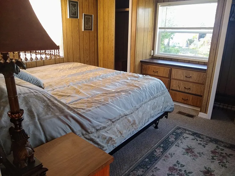 2430 Brookwood Dr — Photo 16