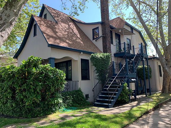 3rd image of 845 33rd St APT B