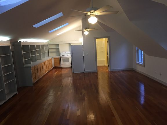 3rd image of 62 South St #3