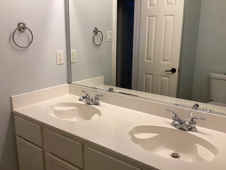 9121 Rose Ct — Photo 20