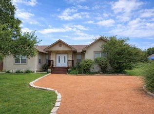 659 Town Creek Rd, Kerrville, TX 78028