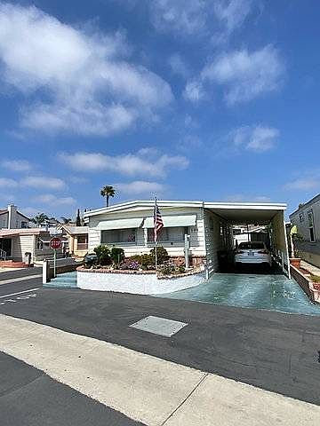 2nd image of 144 Roadrunner Ln