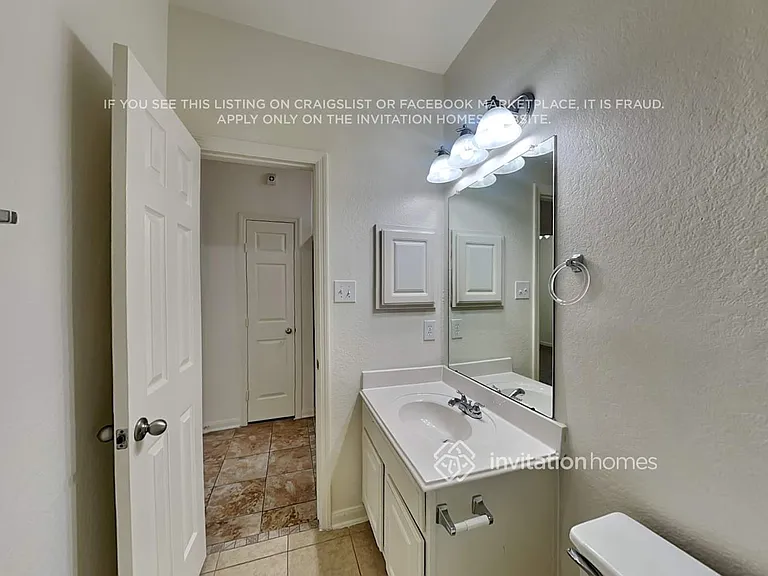 17247 Marquette Point Ln — Photo 19