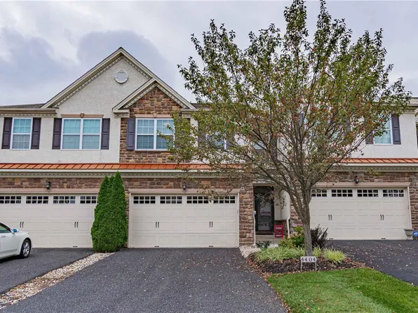 4404 Lenni Cir, Emmaus, PA 18049