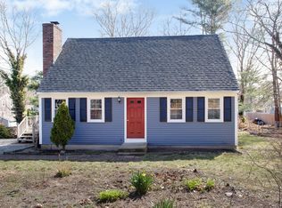 319 Cotuit Rd, Mashpee, MA 02649