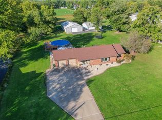 1429 Oakwood Ave, Danville, IL 61832