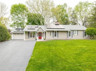 7 Winding Rd, Rochester, NY 14618