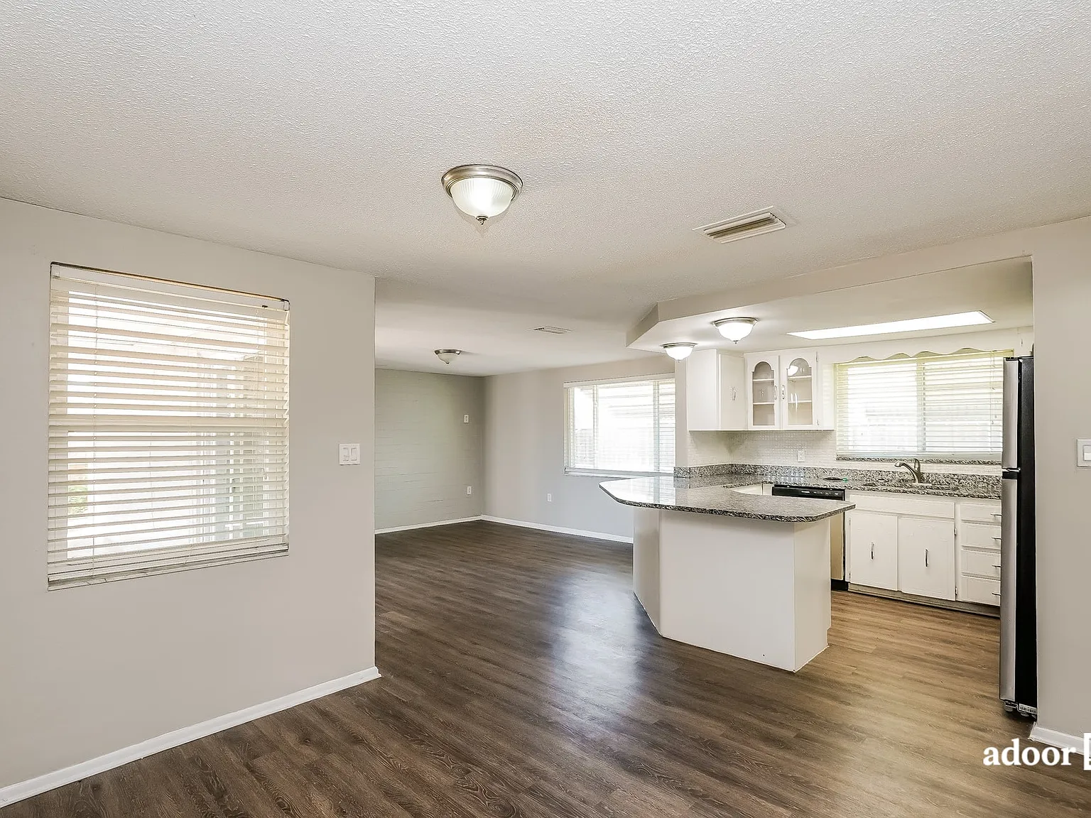 3 bed, 2.0 bath, 1697 sqft, $1,845 — Photo 4