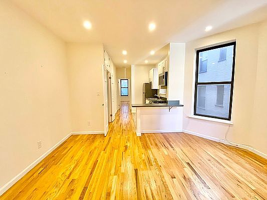 2nd image of 243 W 107th St #3W1