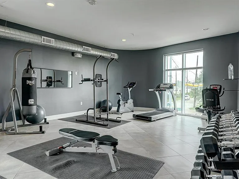 1011 Studemont St #101 — Photo 13