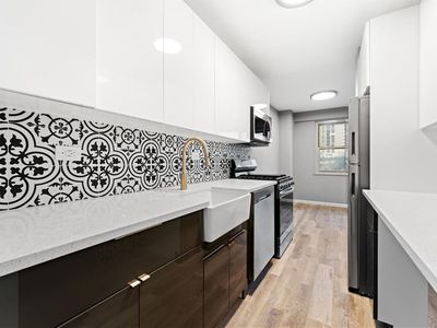 2942 W 5th St APT 3O, Brooklyn, NY, 11224