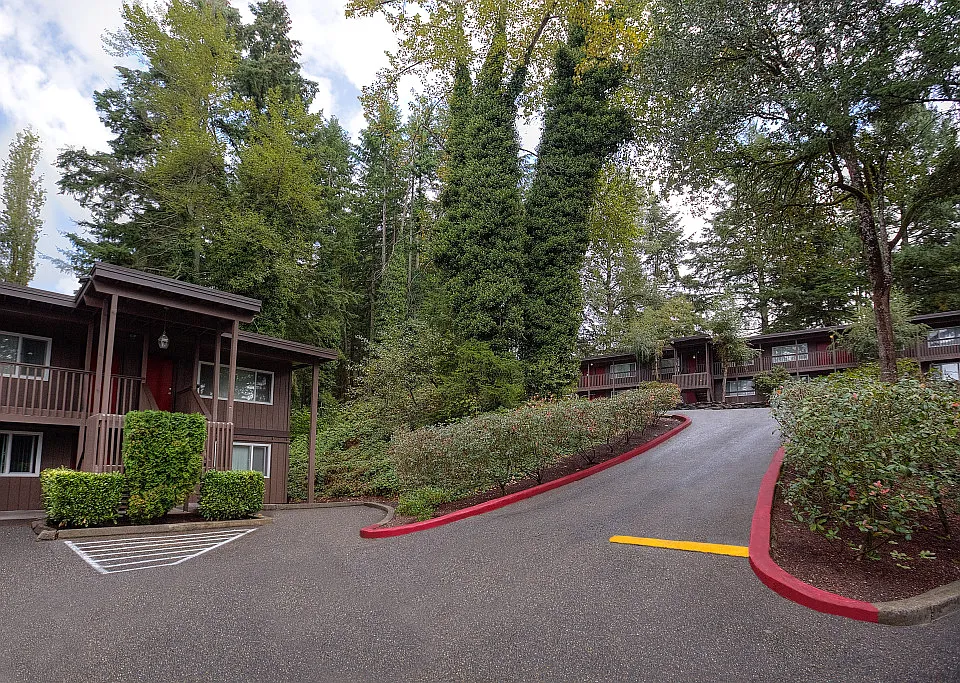 The Crossing Apartments
