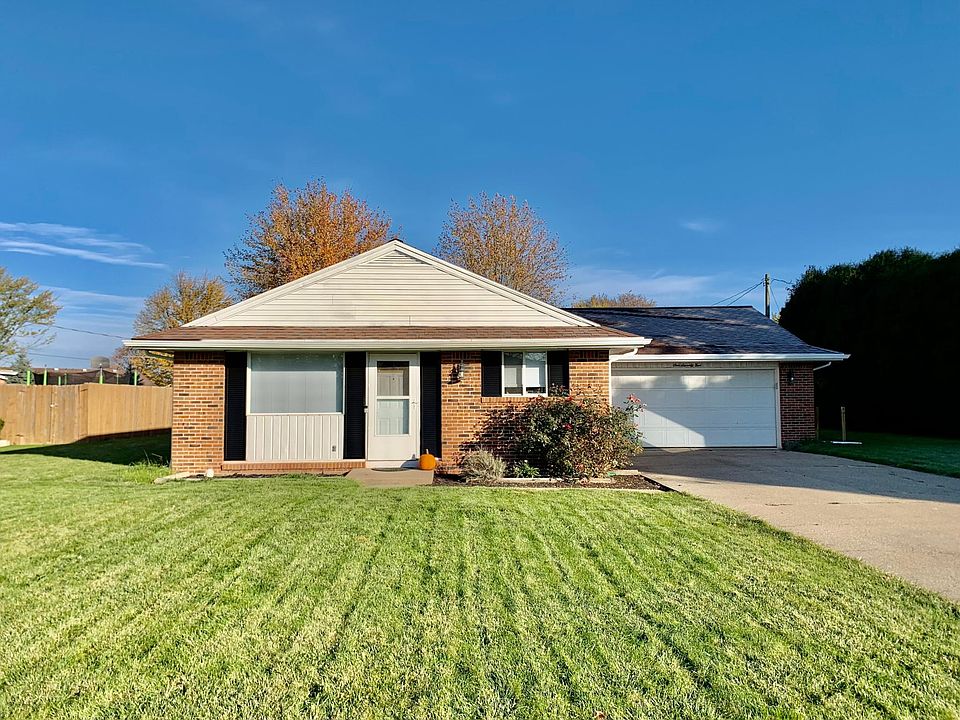 1st image of 175 Harmony Dr