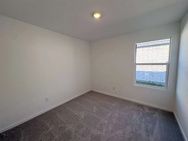 1636 Elliott Rd — Photo 18