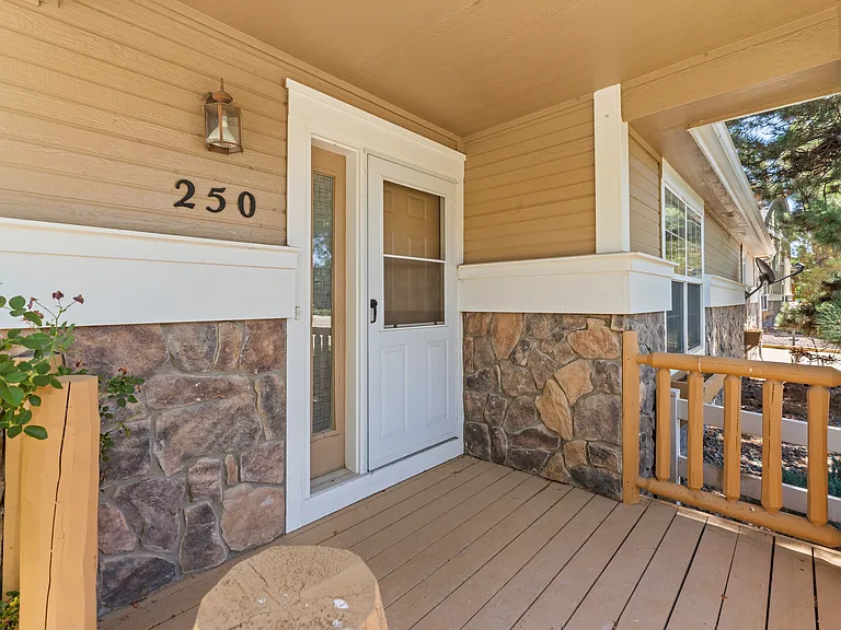 250 Rock Bridge Ln — Photo 12