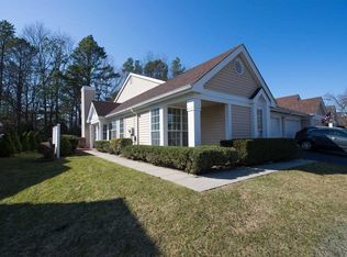 181 Glen Dr, Ridge, NY 11961