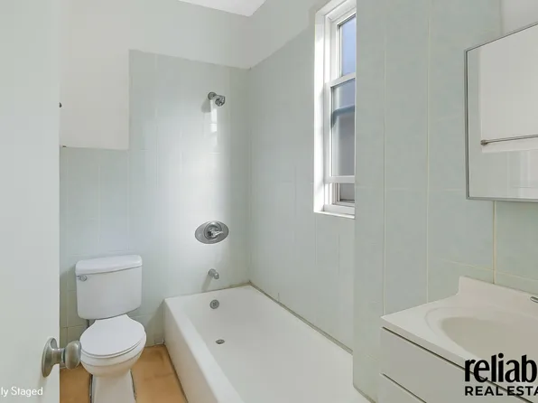 125 Neptune Avenue image 11 of 12