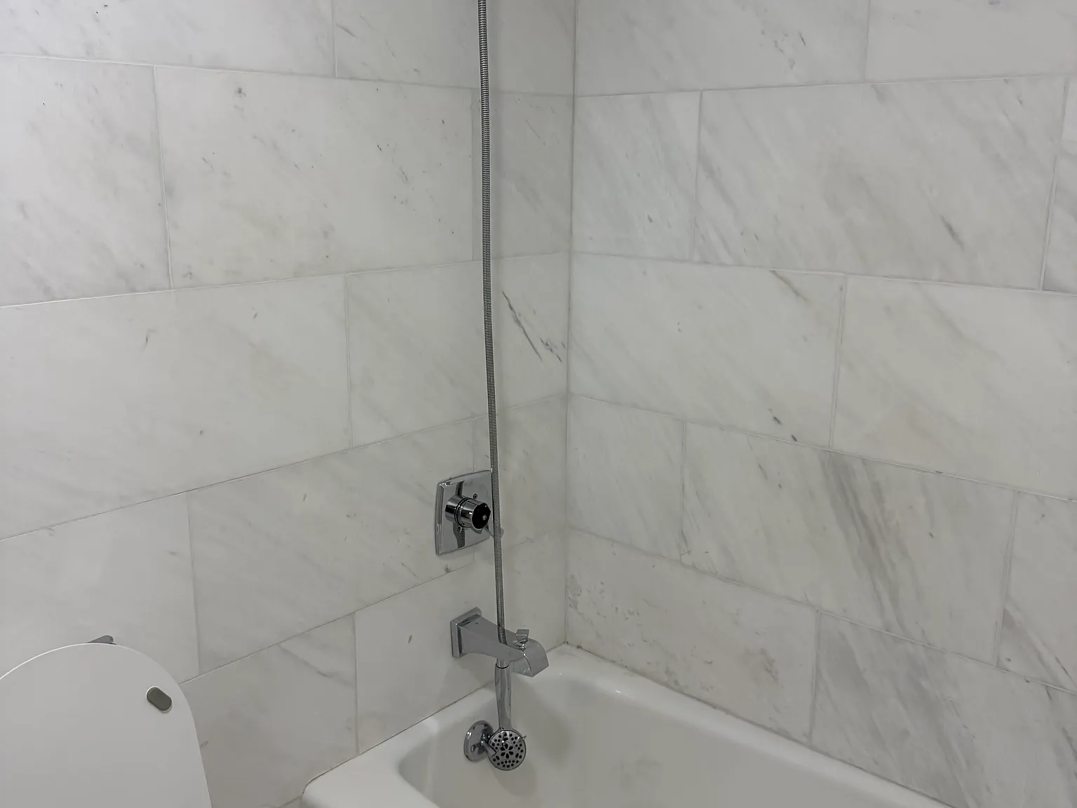 3 bed, 1324 sqft, $3,000 — Photo 4