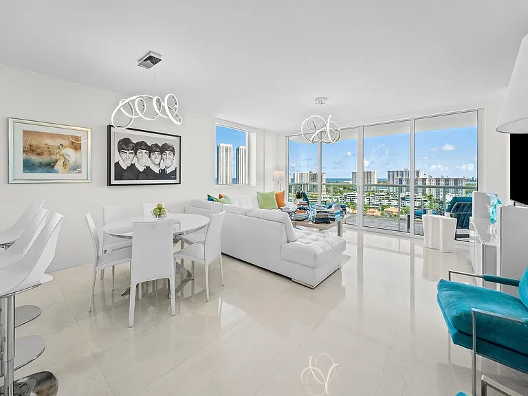 400 Sunny Isles Blvd #1608 — Photo 5