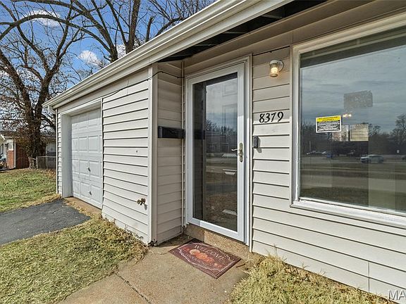 4th image of 8379 Midwood Ave