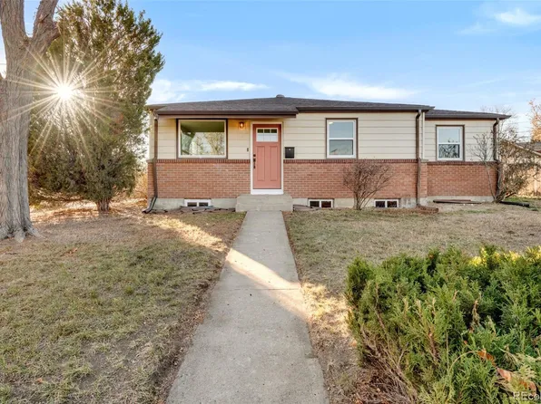 9221 Travis Street, Thornton, CO 80229