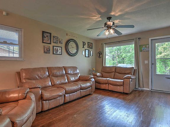 4th image of 507 Burkley Ct