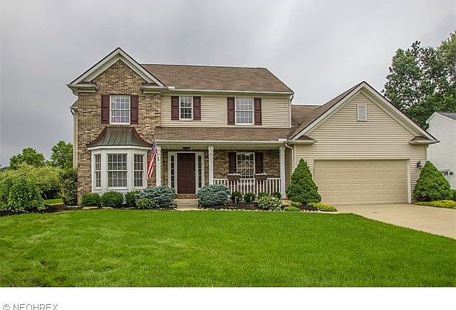 1st image of 304 Crestwood Dr